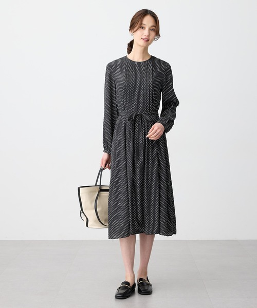 A/C DESIGN BY ALPHA CUBIC（エーシーデザインバイアルファキュービック）の「フロントタックワンピース【ファーストライン】（ワンピース・レディース・ネイビー/ブラック・9号/11号/13号）」の10枚目の写真