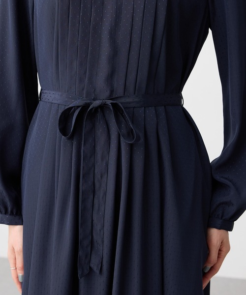 A/C DESIGN BY ALPHA CUBIC（エーシーデザインバイアルファキュービック）の「フロントタックワンピース【ファーストライン】（ワンピース・レディース・ネイビー/ブラック・9号/11号/13号）」の12枚目の写真