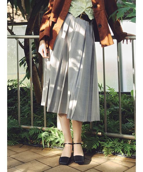 Mila Owen（ミラオーウェン）の「プリーツタックスカート（スカート・レディース・チャコールグレー/キャメル/チェック・1/0）」の3枚目の写真