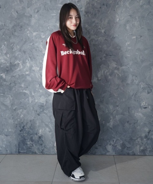NOIZY（ノイジー）の「Pullover Game Long Shirt / プルオーバー ジャージ素材 ゲームシャツ（Tシャツ/カットソー・メンズ・ワインレッド・MEDIUM/LARGE）」の8枚目の写真