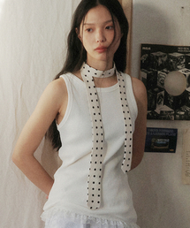 KOOKEESEE（クキシ）の「ドットパターンのスリムネクタイ_アイボリー（ネクタイ）」