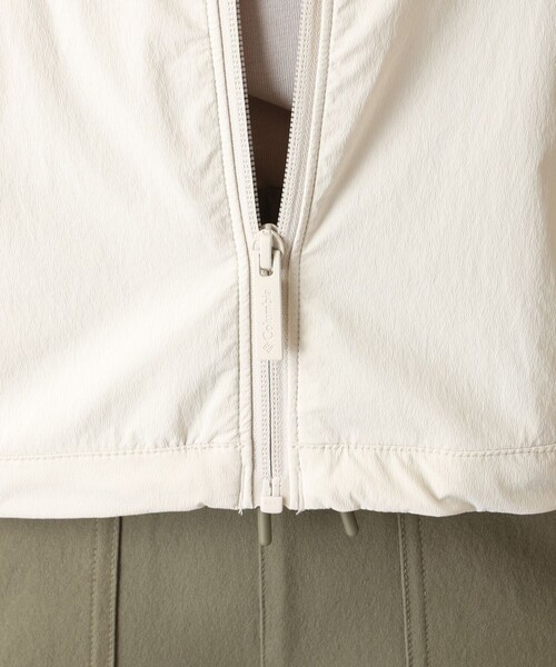 Columbia（コロンビア）の「撥水 Columbia/ ウィメンズ アメイズ ストレッチ ジャケット /コロンビア（その他アウター・レディース・ブルー/ブラック/ベージュ・S/L/XL/M）」の4枚目の写真