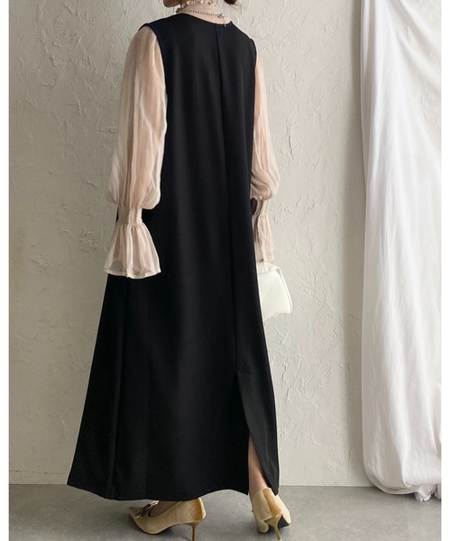 She's Closet(シーズクローゼット)の「深Vネックフロントタック ロングジャンパースカートワンピース(ワンピース・レディース・グレー/ブラック/アイボリー・FREE/SHORT)」の15枚目の写真