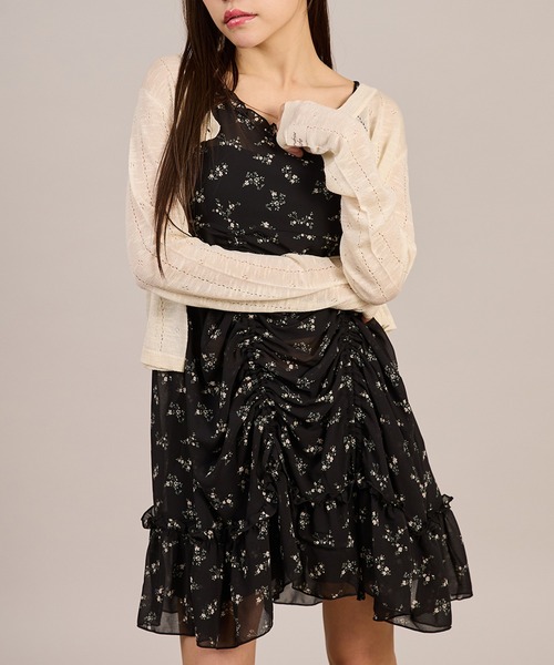 apres jour mignon(アプレジュールミニョン)の「ドロストキャミチュニック(キャミソール・レディース・ブラック系その他2/ブラック/オフホワイト/ブラック系その他/ホワイト系その他3/ブラック×ホワイト/ホワイト×ブラック・X-LARGE/フリー)」の7枚目の写真