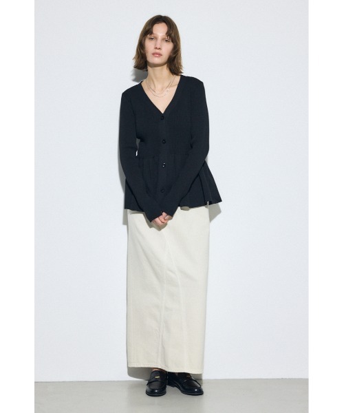 AZUL by moussy（アズールバイマウジー）の「【サイズ,身長別画像あり】AZUL DENIM カラーストレートデニムスカート（デニムスカート・レディース・アイボリー/ベージュ/ピンク・SMALL/MEDIUM/LARGE）」の6枚目の写真