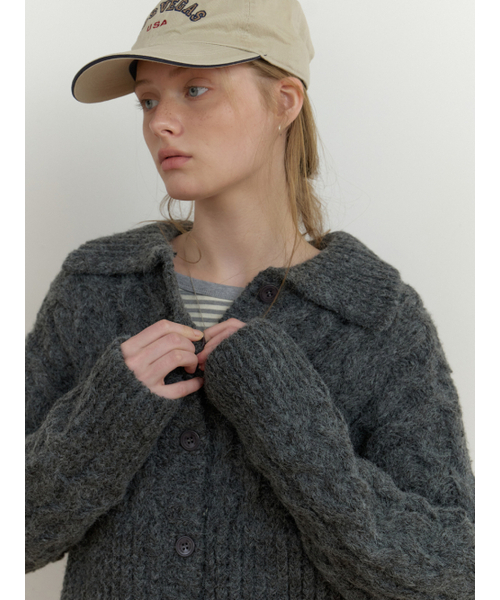 THEMITTEN(ザ・ミトン)の「Grob cable cardigan (charcoal)(カーディガン/ボレロ・レディース・その他・FREE)」の4枚目の写真