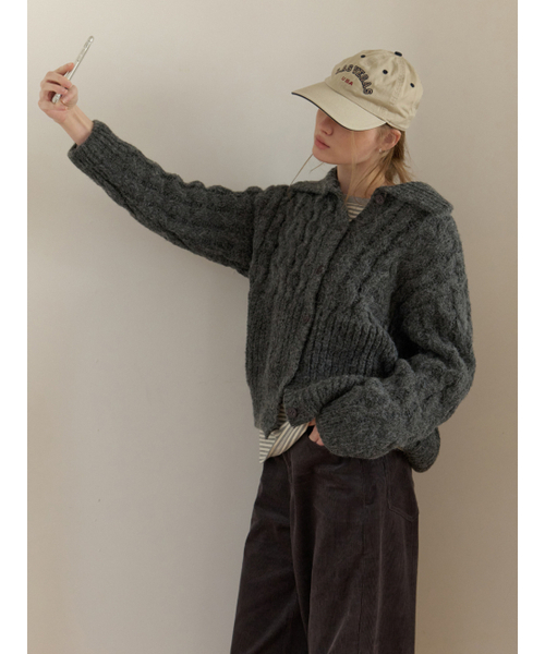 THEMITTEN(ザ・ミトン)の「Grob cable cardigan (charcoal)(カーディガン/ボレロ・レディース・その他・FREE)」の6枚目の写真