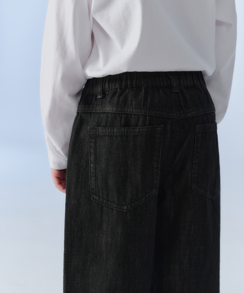 MUSINSA STANDARD KIDS（ムシンサスタンダードキッズ）の「リネンライクワイドバンディングデニムパンツ[ウォッシュドブラック]（デニムパンツ・レディース・その他・100/110/120/130/140/150/160）」の5枚目の写真