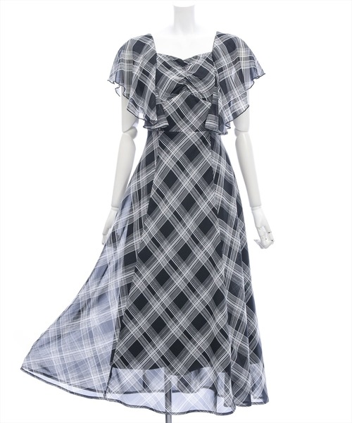 CLEAR BASIC（クリアベーシック）の「フロントギャザーフレアスリーブワンピース[大人 フェミニン 上品]≪新作≫（ワンピース・レディース・オフホワイト/ブラック・PF/F）」の19枚目の写真