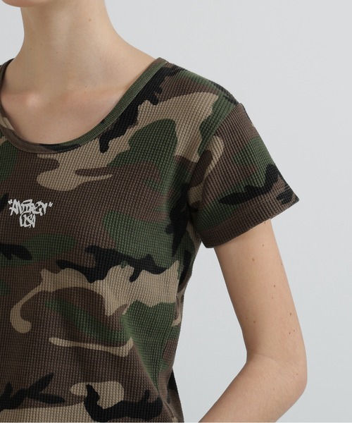 AVIREX(アヴィレックス)の「《直営店限定》CAMO WAFFLE MINI T-SHIRT(Tシャツ/カットソー・レディース・ベージュ系その他/グリーン系カモフラージュ・M/S)」の6枚目の写真