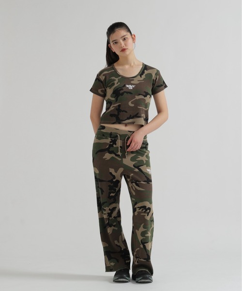 AVIREX(アヴィレックス)の「《直営店限定》CAMO WAFFLE MINI T-SHIRT(Tシャツ/カットソー・レディース・ベージュ系その他/グリーン系カモフラージュ・M/S)」の12枚目の写真