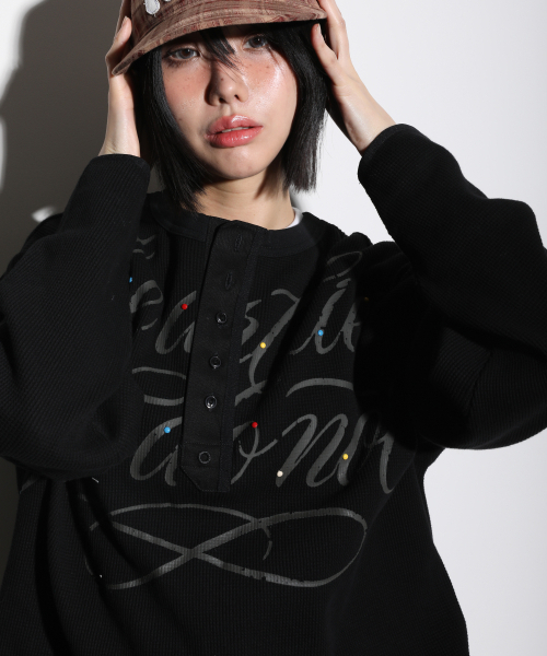 GLACK(グラック)の「GT178 セグメントヘンリーネック長袖Tシャツ (ブラック)(Tシャツ/カットソー・レディース・その他・LARGE/MEDIUM)」の2枚目の写真