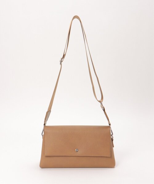 notch.(ノッチ)の「フラップ2WAYスクエアバッグ(ショルダーバッグ・レディース・ブラック/ライトグレー/キャメル/オフホワイト・ONESIZE)」の6枚目の写真