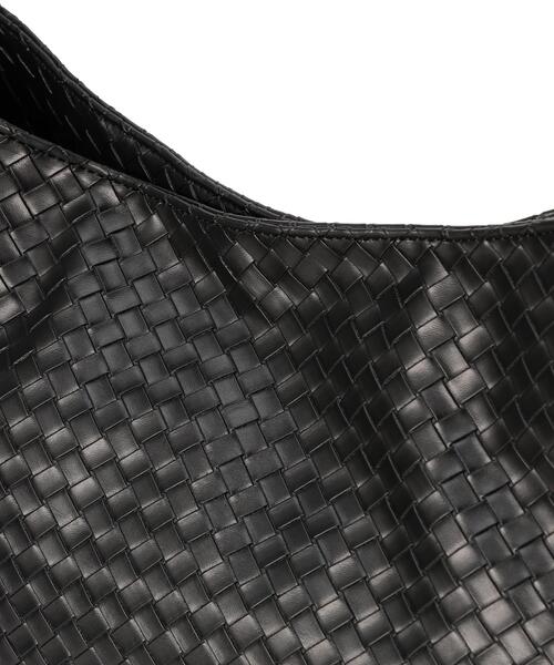 DANKE SCHON（ダンケシェーン）の「DankeSchon/ダンケシェーン/FAUX LEATHER WOVEN BAG（ショルダーバッグ・レディース・ブラウン/ブラック・F）」の7枚目の写真