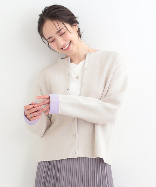 SHOO・LA・RUE（シューラルー）の「【洗濯機可/S-LL】品良くきまる ダブルフェイス 配色カーディガン（カーディガン/ボレロ・レディース・オフホワイト/ライトグリーン/ライトグレー・04/03/02/01）」の4枚目の写真