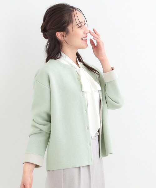 SHOO・LA・RUE（シューラルー）の「【洗濯機可/S-LL】品良くきまる ダブルフェイス 配色カーディガン（カーディガン/ボレロ・レディース・オフホワイト/ライトグリーン/ライトグレー・04/03/02/01）」の12枚目の写真