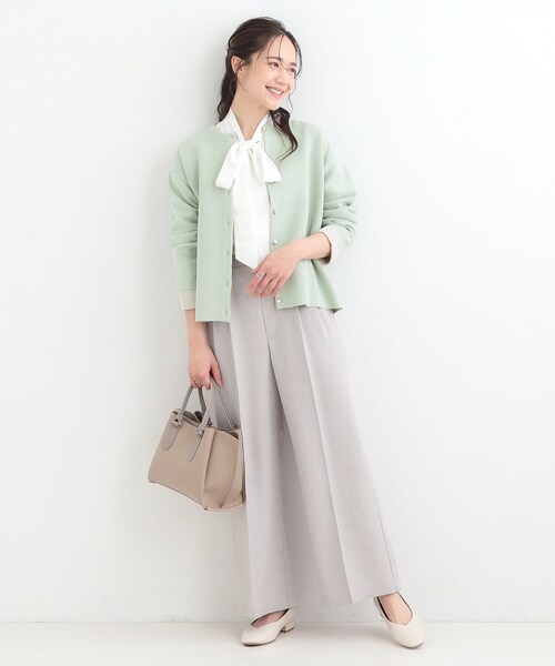 SHOO・LA・RUE（シューラルー）の「【洗濯機可/S-LL】品良くきまる ダブルフェイス 配色カーディガン（カーディガン/ボレロ・レディース・オフホワイト/ライトグリーン/ライトグレー・04/03/02/01）」の14枚目の写真