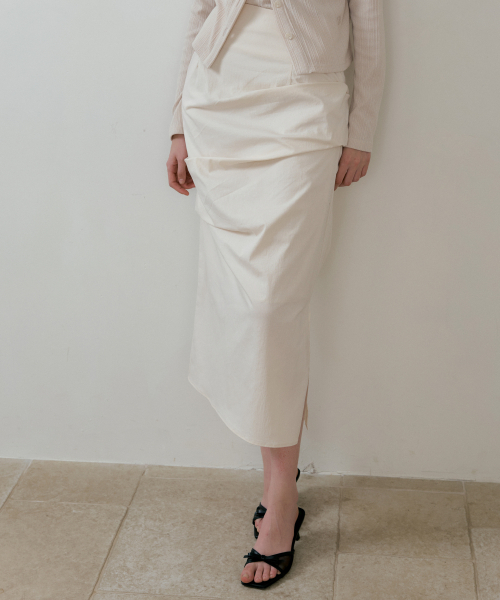REORG(リオルグ)の「BATD LOTS SHIRRING SKIRT CREAM(スカート・レディース・その他・SMALL/MEDIUM/LARGE)」の3枚目の写真
