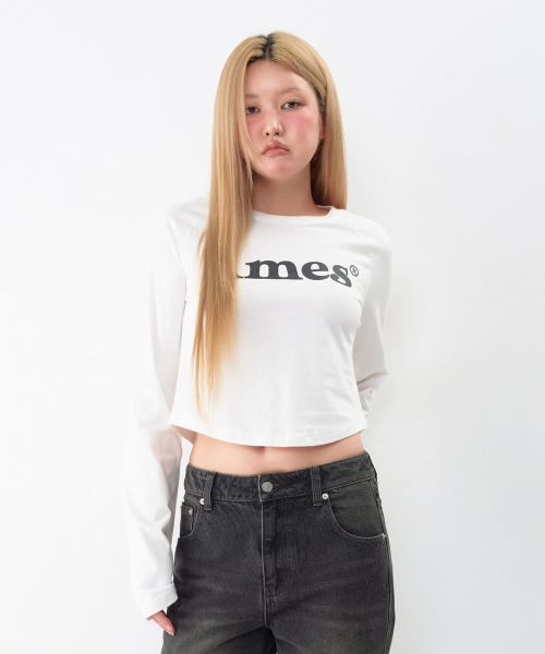 AMESWORLDWIDE(アメスワールドワイド)の「BASIC LOGO LONGSLEEVE TEE WHITE(Tシャツ/カットソー・レディース・その他・SMALL/MEDIUM/LARGE)」の1枚目の写真
