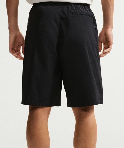 NIKE(ナイキ)の「NIKE AS M NK UV TECH HELIOS SUN SRT / ナイキ UV テック ヘリオス サン ショート 【SP】(その他パンツ・メンズ・ブラック/ライトカーキ・S/M/L/XL/XXL)」の9枚目の写真