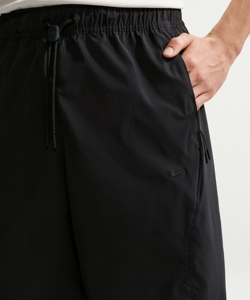 NIKE(ナイキ)の「NIKE AS M NK UV TECH HELIOS SUN SRT / ナイキ UV テック ヘリオス サン ショート 【SP】(その他パンツ・メンズ・ブラック/ライトカーキ・S/M/L/XL/XXL)」の6枚目の写真