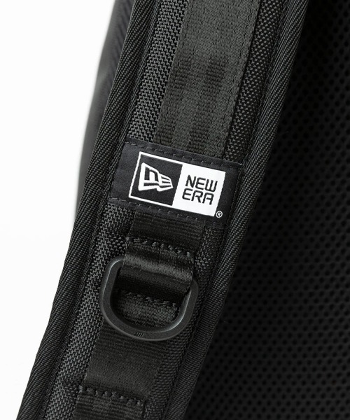 NEW ERA(ニューエラ)の「NEW ERA/ニューエラ Body Bag 8L(ボディバッグ/ウエストポーチ・メンズ・ブラック・FREE)」の6枚目の写真