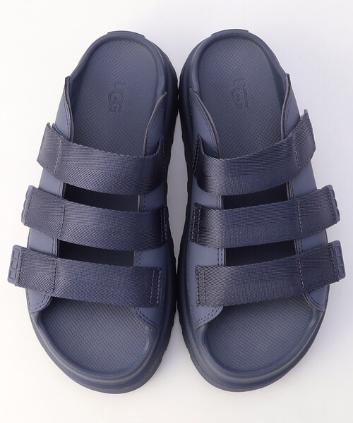 FREAK'S STORE（フリークスストア）の「限定展開 UGG/アグ W GOLDENGLOW SLIDE/ウィメンズ ゴールデングロウ スライド[6~8サイズ展開]（サンダル・レディース・ブラック/ベージュ/ブルー・8/6/7）」の4枚目の写真