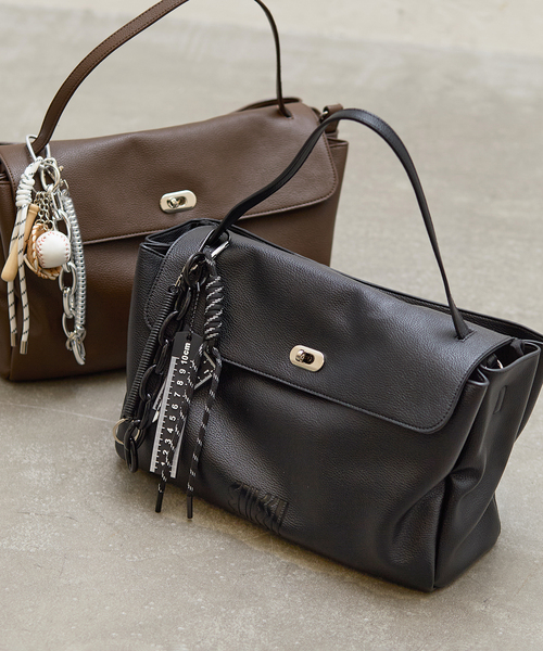 JOURNAL STANDARD(ジャーナルスタンダード)の「《追加2》別注【VARNY/ヴァーニー】 LEICESTER(ショルダーバッグ・レディース・ブラック/ブラウン・FREE)」の14枚目の写真