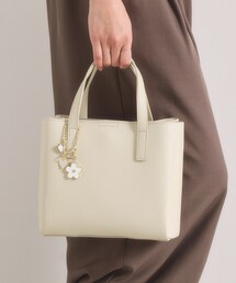 ITS'DEMO | フラワーチャーム付2WAYトート(ハンドバッグ)