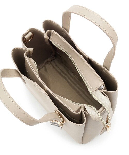 ITS'DEMO（イッツデモ）の「フラワーチャーム付2WAYトート（ハンドバッグ・レディース・サックスブルー/アイボリー・00）」の19枚目の写真