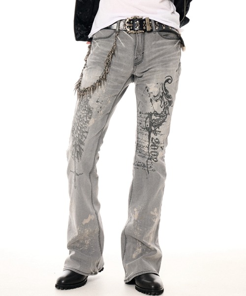 FUGA(フーガ)の「『FUGA/フーガ』FUGA × 2002 Print Flare Demin Pants(デニムパンツ・メンズ・グレー・S/M/L)」の1枚目の写真