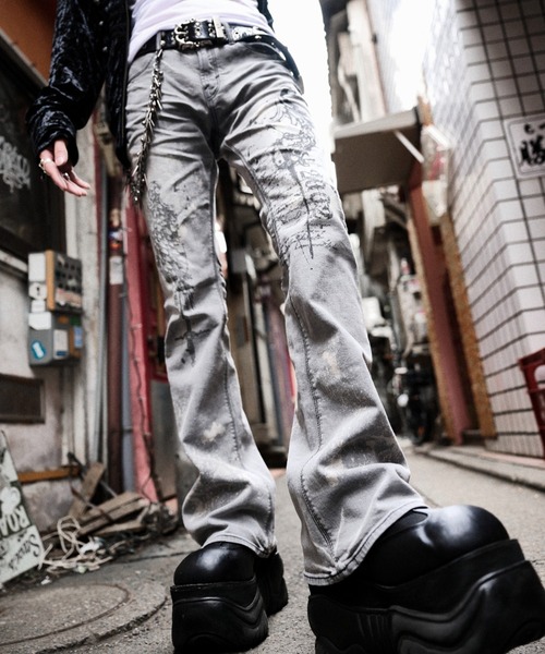 FUGA(フーガ)の「『FUGA/フーガ』FUGA × 2002 Print Flare Demin Pants(デニムパンツ・メンズ・グレー・S/M/L)」の16枚目の写真