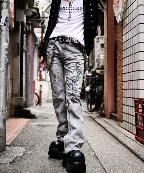FUGA(フーガ)の「『FUGA/フーガ』FUGA × 2002 Print Flare Demin Pants(デニムパンツ・メンズ・グレー・S/M/L)」の12枚目の写真