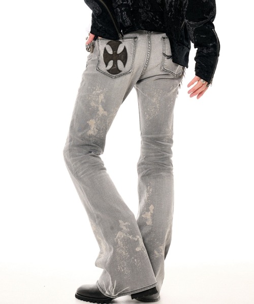 FUGA(フーガ)の「『FUGA/フーガ』FUGA × 2002 Print Flare Demin Pants(デニムパンツ・メンズ・グレー・S/M/L)」の6枚目の写真