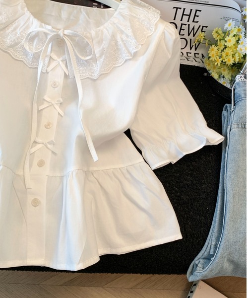 LUCPY(ラクピー)の「レースフリルカラーペプラムブラウス(シャツ/ブラウス・レディース・ブルー/ホワイト・SMALL/MEDIUM/LARGE)」の8枚目の写真