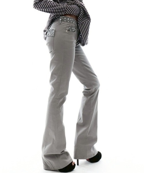 OJOS（オホス）の「【OJOS】Star Trim Bootcut Trousers / 【オホス】スタートリムブーツカットフレアパンツ（その他パンツ・レディース・グレー/ブラック・02/01）」の2枚目の写真