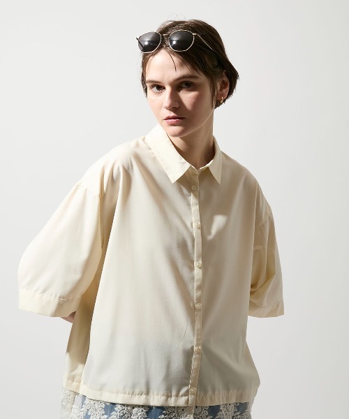 leswel(レスウェル)の「【M/L】エンブロイダリーコンビシャツチュニック(チュニック・レディース・ネイビー/オフホワイト・M/L)」の7枚目の写真