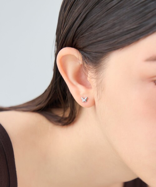 ete(エテ)の「バタフライ ピアス(ピアス(両耳用)・レディース・プラチナム/イエローゴールド/ピンクゴールド・FREE)」の8枚目の写真