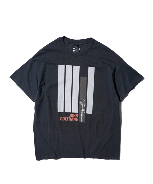 THRIFTY LOOK(スリフティールック)の「THRIFTY LOOK スリフティルック / "JOHN COLTRANE" JAZZ TEE(Tシャツ/カットソー・メンズ・ブラック/ブラック系1・X-LARGE/MEDIUM/LARGE)」の3枚目の写真