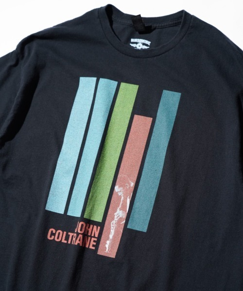 THRIFTY LOOK(スリフティールック)の「THRIFTY LOOK スリフティルック / "JOHN COLTRANE" JAZZ TEE(Tシャツ/カットソー・メンズ・ブラック/ブラック系1・X-LARGE/MEDIUM/LARGE)」の13枚目の写真