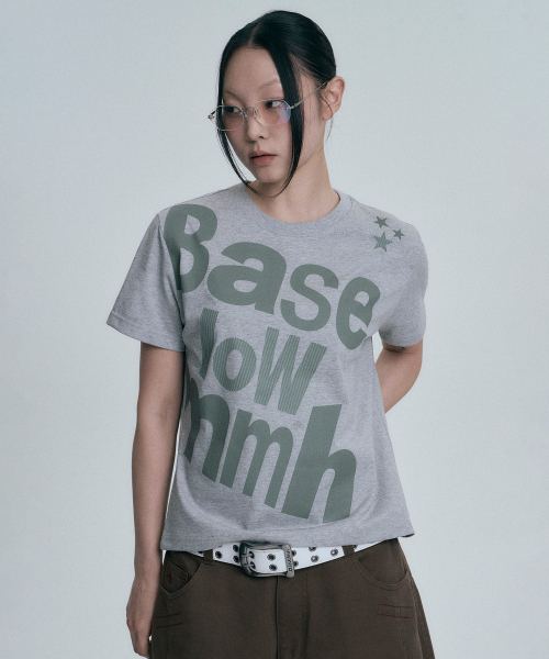 MOO（エムオーオー）の「ベースロウクロップ半袖Tシャツ - グレー（Tシャツ/カットソー・メンズ・ライトグレー・SMALL/MEDIUM/LARGE）」の2枚目の写真