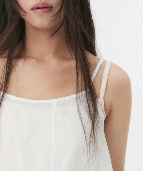 OHESHIO(オヘシオ)の「POCKET FRILL SLEEVELESS, WHITE(Tシャツ/カットソー・レディース・その他・FREE)」の5枚目の写真