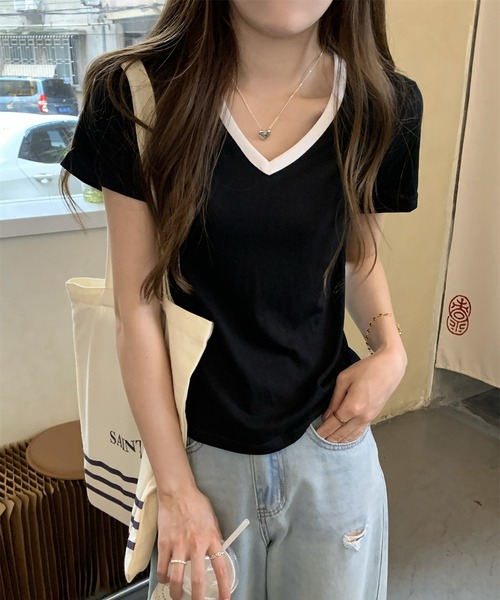 Girly Doll（ガーリードール）の「配色VネックTシャツ（Tシャツ/カットソー・レディース・ホワイト/ブラック・M/L）」の6枚目の写真