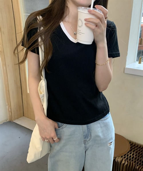 Girly Doll（ガーリードール）の「配色VネックTシャツ（Tシャツ/カットソー・レディース・ホワイト/ブラック・M/L）」の7枚目の写真