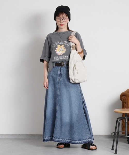cepo(セポ)の「フロッキー加工アニマルプリントショートスリーブTee(Tシャツ/カットソー・レディース・オフホワイト/サックスブルー/チャコール/レッド・M)」の9枚目の写真
