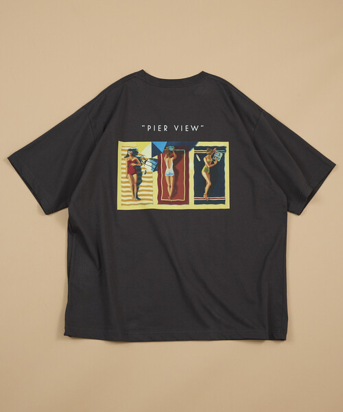 FREAK'S STORE(フリークスストア)の「GREENROOM GALLERY × FREAK'S STORE / グリーンルームギャラリー 別注 Tyler Warren 半袖Tシャツ(Tシャツ/カットソー・メンズ・レッド/チャコールグレー/ホワイト・MEDIUM/LARGE)」の11枚目の写真