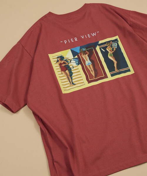 FREAK'S STORE(フリークスストア)の「GREENROOM GALLERY × FREAK'S STORE / グリーンルームギャラリー 別注 Tyler Warren 半袖Tシャツ(Tシャツ/カットソー・メンズ・レッド/チャコールグレー/ホワイト・MEDIUM/LARGE)」の17枚目の写真