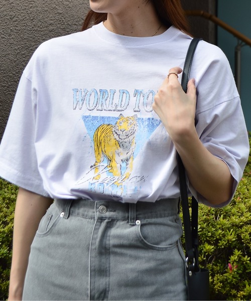 DOUBLE STEAL(ダブルスティール)の「World TourタイガープリントTシャツ(Tシャツ/カットソー・レディース・グリーン系その他/ラベンダー・FREE)」の4枚目の写真