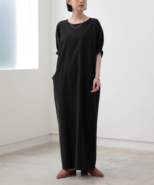 for/c(フォーシー)の「ボリュームスリーブワンピース【サスティナブル】(ワンピース・レディース・ネイビー/ブラック/ブラウン・TM/L/M/PM)」の22枚目の写真