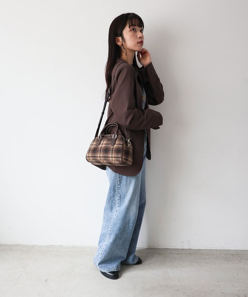 MIAN (ミアン)の「チェック柄2wayボストンバッグ(ボストンバッグ・レディース・キャメル/ブラウン/ブラック・FREE)」の20枚目の写真